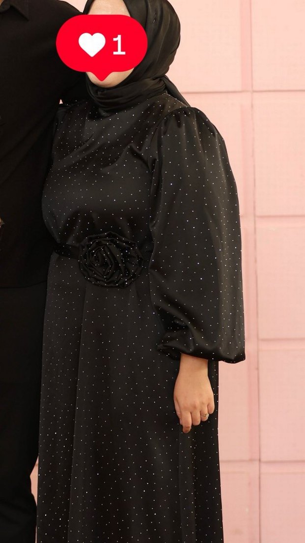 Siyah Puantiyeli Uzun Kollu Uzun Elbise - Görsel 4