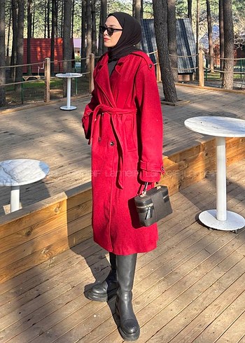 Kemerli Kırmızı Kadın Kaban - Görsel 2