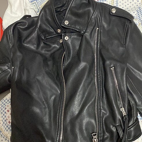 Bershka Deri Ceket
