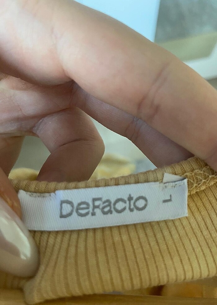 Yanı Büzgülü crop - Görsel 4