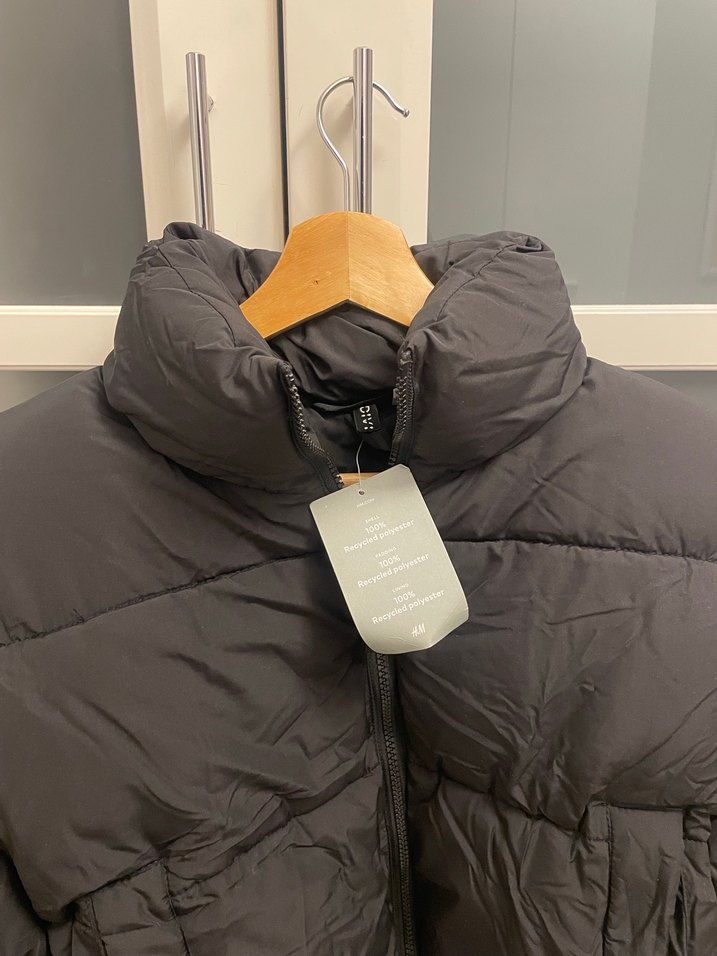 H&M şişme mont siyah - Görsel 2