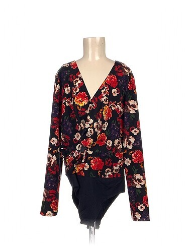 Zara Bluz %70 İndirimli.