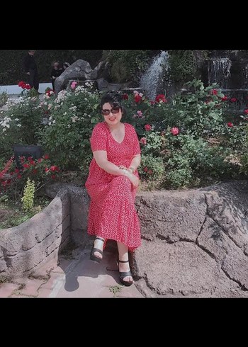 Diğer Kırmızı Kalpli Uzun Elbise