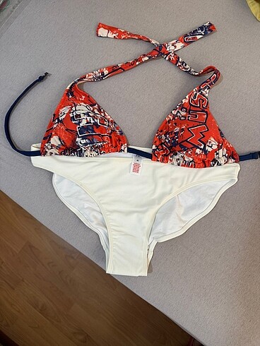 42 Beden Bikini takımı