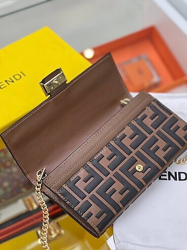 Beden kahverengi Renk Fendi