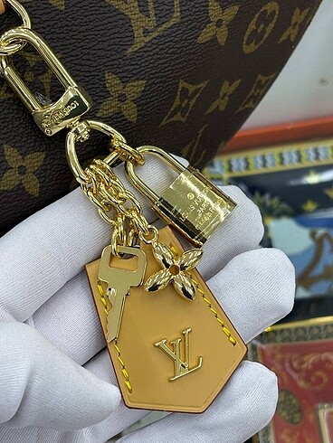 Beden kahverengi Renk Louis vuitton
