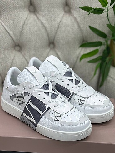 Valentino spor ayakkabı