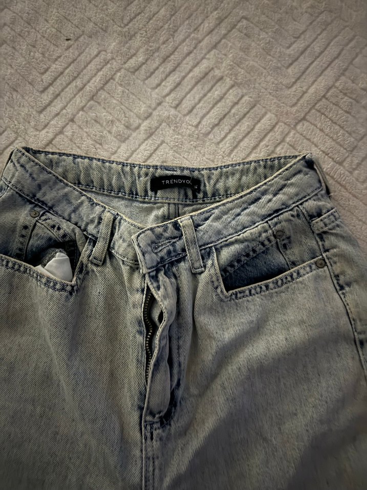 Gri Kadın Bol Kesim Midi Denim Pantolon - Görsel 2