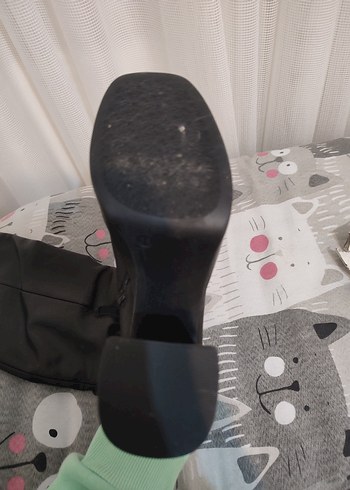 Siyah Deri Dizüstü Topuklu Bot - Görsel 3