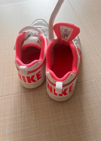 Kız Çocukları için Pembe Detaylı Spor Ayakkabı - Görsel 7