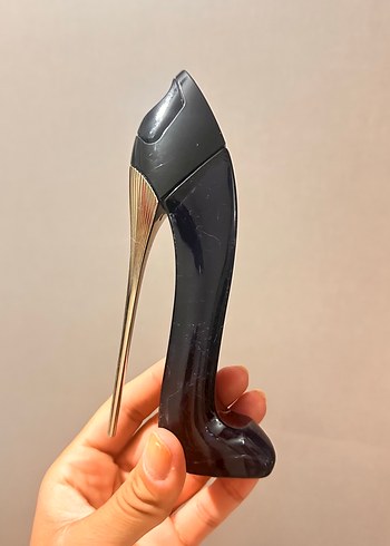 Carolina Herrera Siyah Stiletto Topuklu Kadın Parfümü