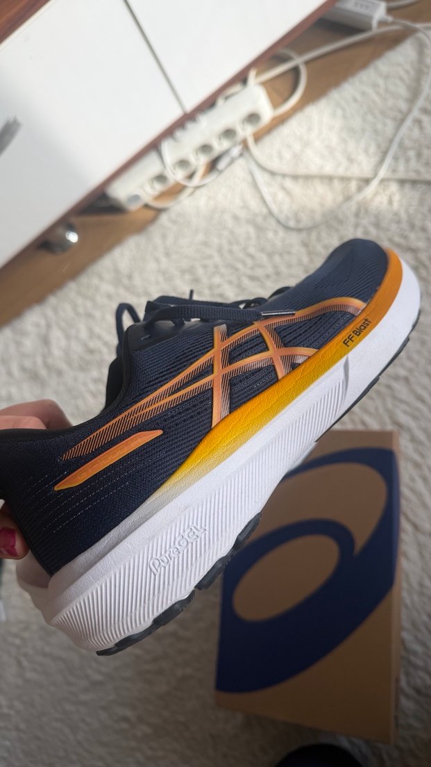 Asics koşu ayakkabısı tertemiz - Görsel 3