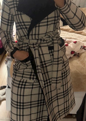 Kemerli Ekoseli Uzun Kadın Kaban - Görsel 2