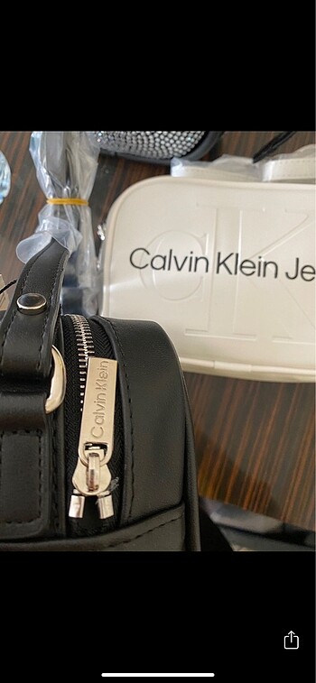 Calvin klein askılı çanta