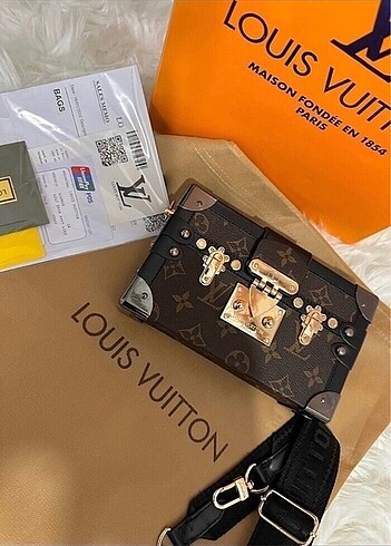 Louis vuitton askılı çanta