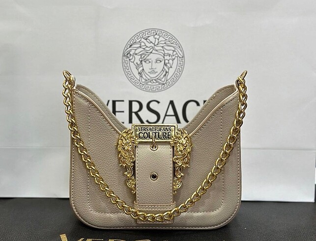  Beden siyah Renk Versace askılı çanta