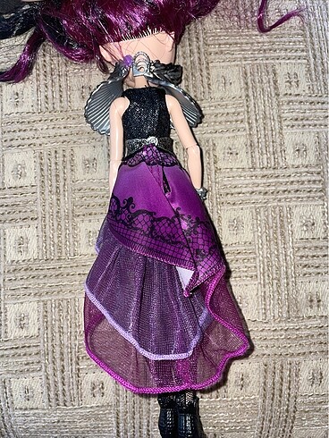  EVER AFTER HIGH RAVEN QUEEN