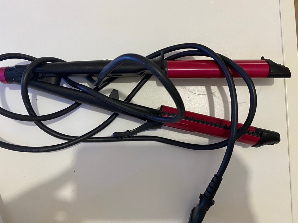 Renkli Kırmızı Saç Düzleştirici - Görsel 2