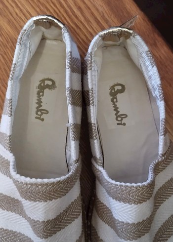 Bej Piliseli Dolgu Topuklu Kadın Espadril