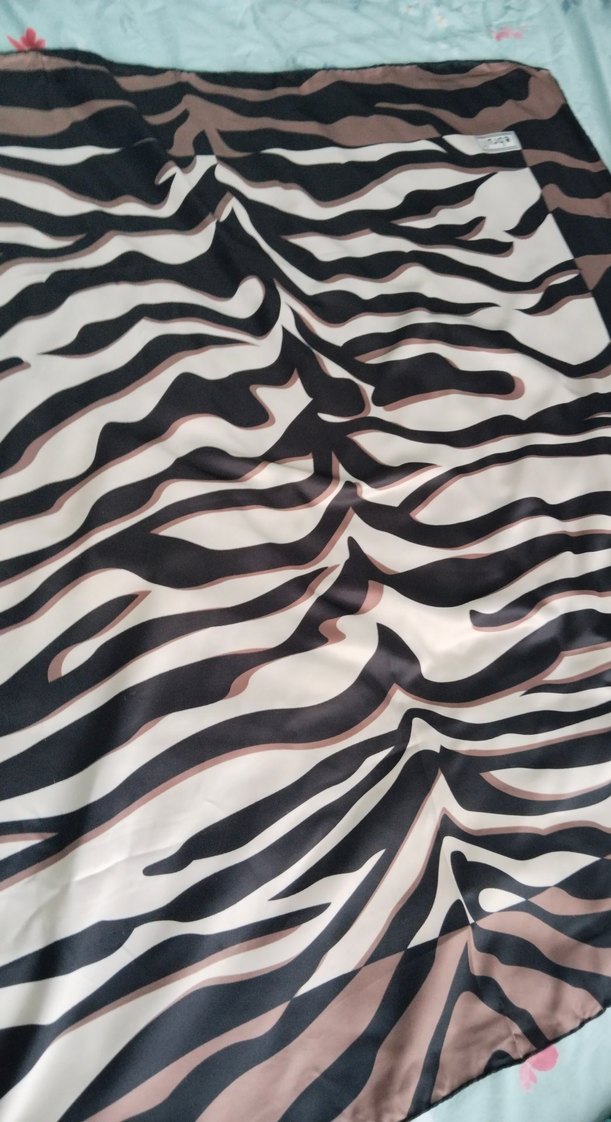 Kadın Pilili Kahverengi ve Gri Fular - Görsel 5