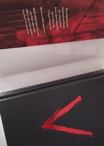 Ateşpare 1 ciltli ve Çizgisiz Defter - Ceren Melek - Görsel 4