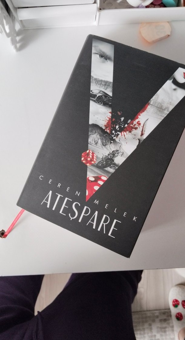 Ateşpare 1 ciltli ve Çizgisiz Defter - Ceren Melek - Görsel 3