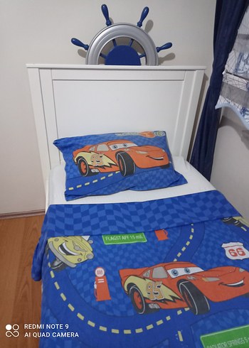  Beden McQueen Arabalı Çocuk Nevresim Takımı