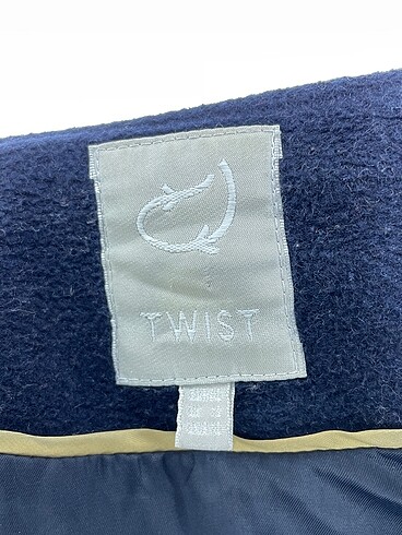 34 Beden lacivert Renk Twist Mont %70 İndirimli.