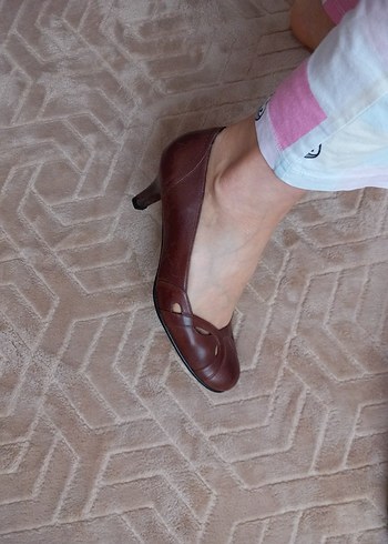 Kahverengi Deri Stiletto Kadın Klasik Ayakkabı - Görsel 11