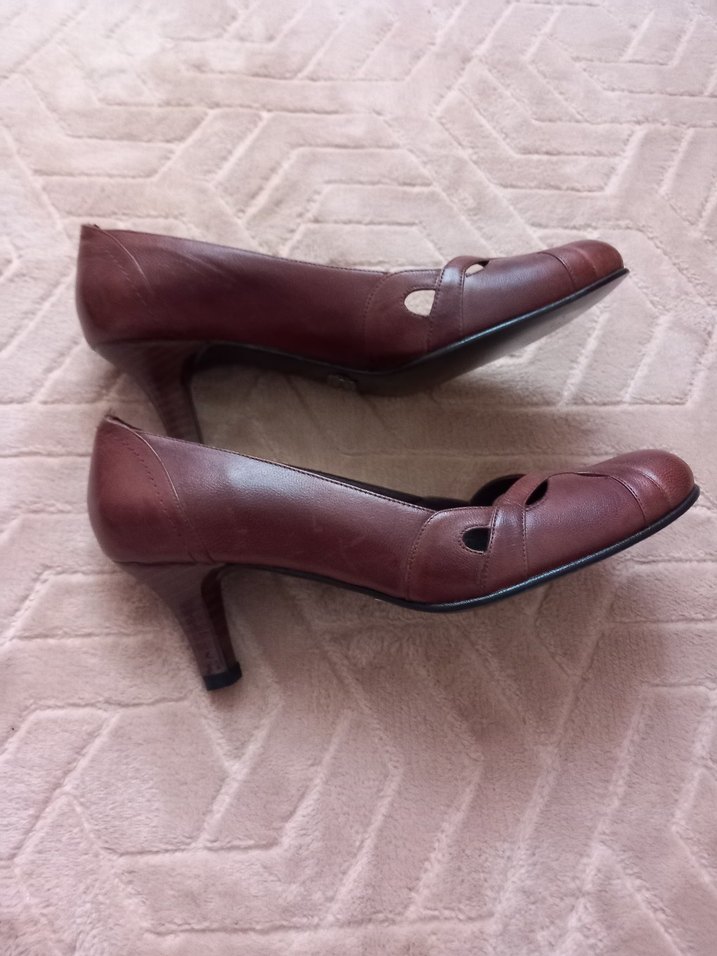 Kahverengi Deri Stiletto Kadın Klasik Ayakkabı - Görsel 2