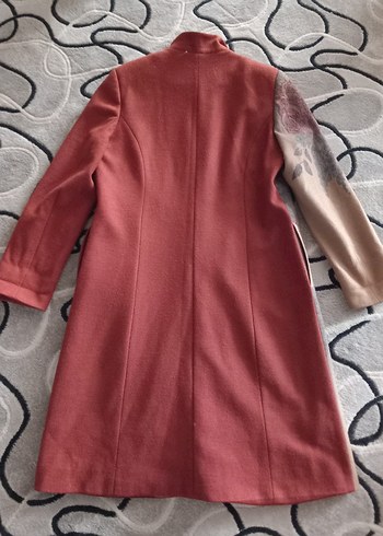 Bordo ve Pastel Desenli Uzun Kaban - Görsel 7