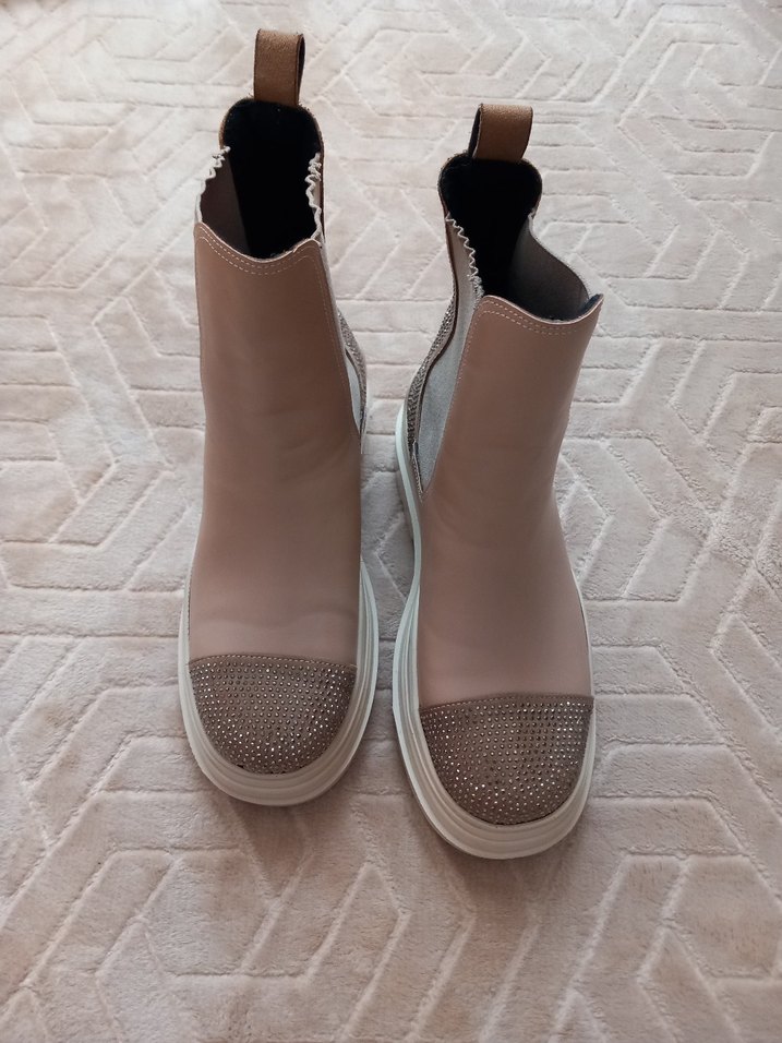 Payet Detaylı Bej Platform Kadın Bot - Görsel 3