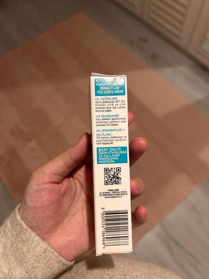 L'Oréal Bright Reveal SPF 50 Orta Tonlu Yüz Kremi - Görsel 2