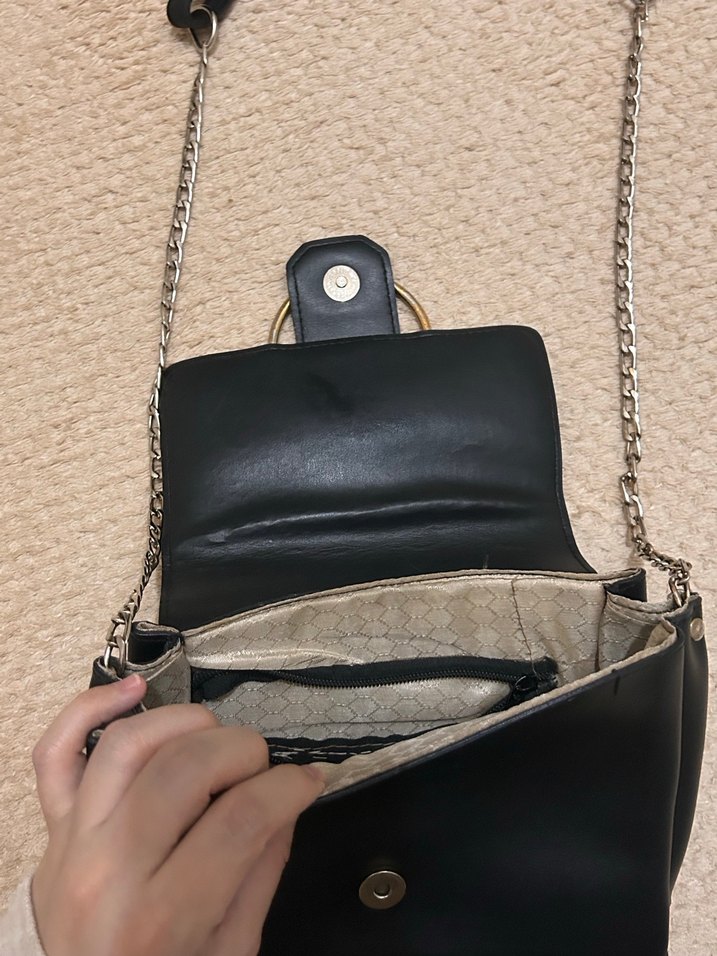 Siyah Deri Tokalı Kadın Çanta - Görsel 5