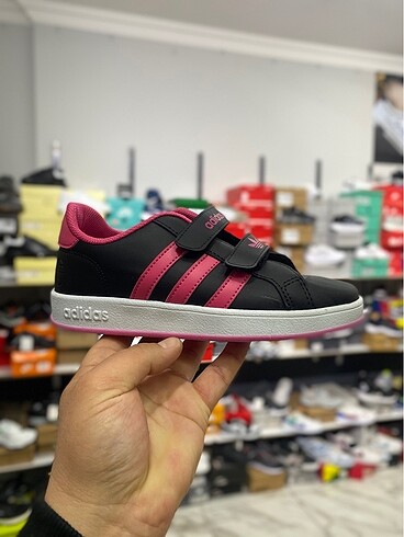Adidas Adidas