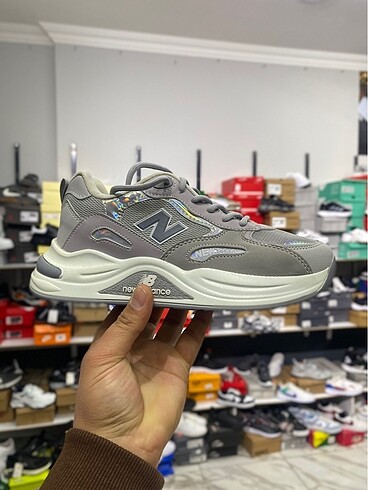 New Balance Teşhir ürün