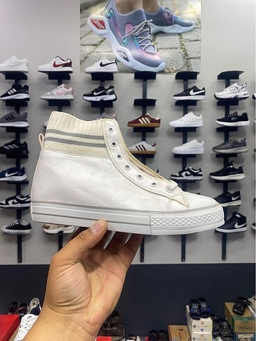 Converse Converse