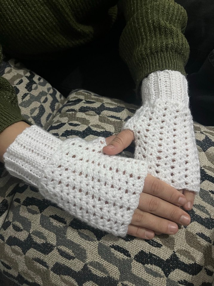 Gri Örgü Kadın Eldiven - Görsel 5
