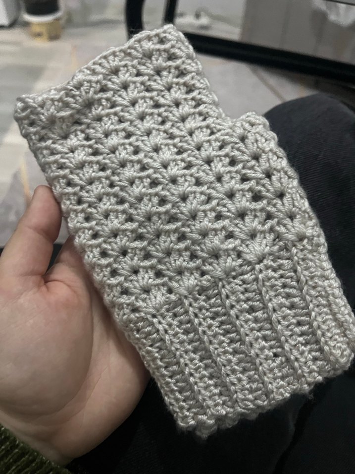 Gri Örgü Kadın Eldiven - Görsel 2