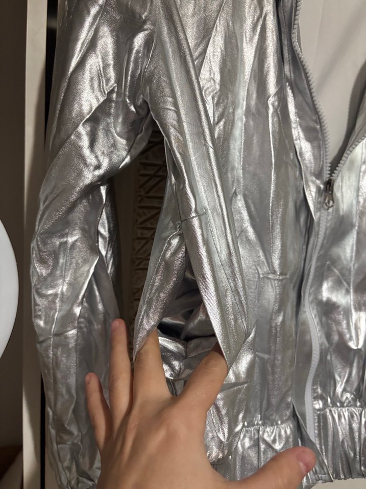 Gri Metalik Uzun Kollu Kadın Ceket - Görsel 4