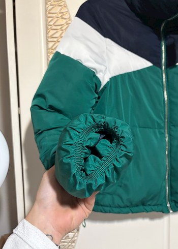 Yeşil Fermuarlı Yüksek Yakalı Kadın Ceket - Görsel 2