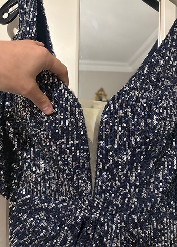 Lacivert Yılan Desenli Uzun Drapeli Abiye Elbise - Görsel 3