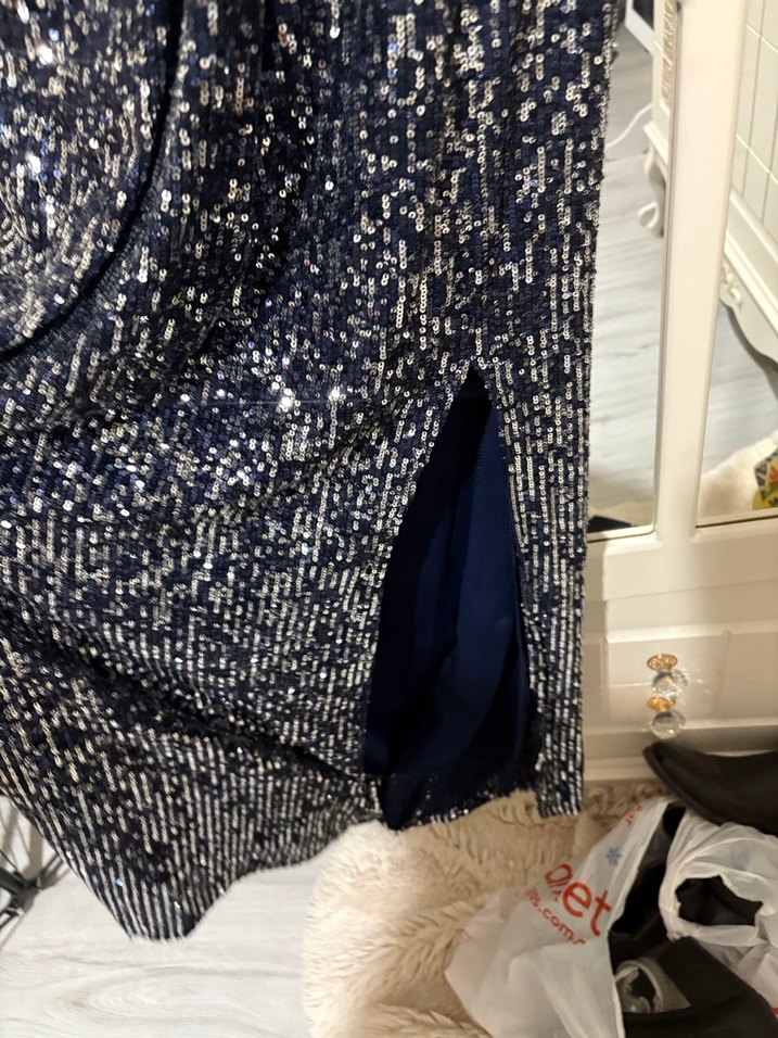 Lacivert Yılan Desenli Uzun Drapeli Abiye Elbise - Görsel 4