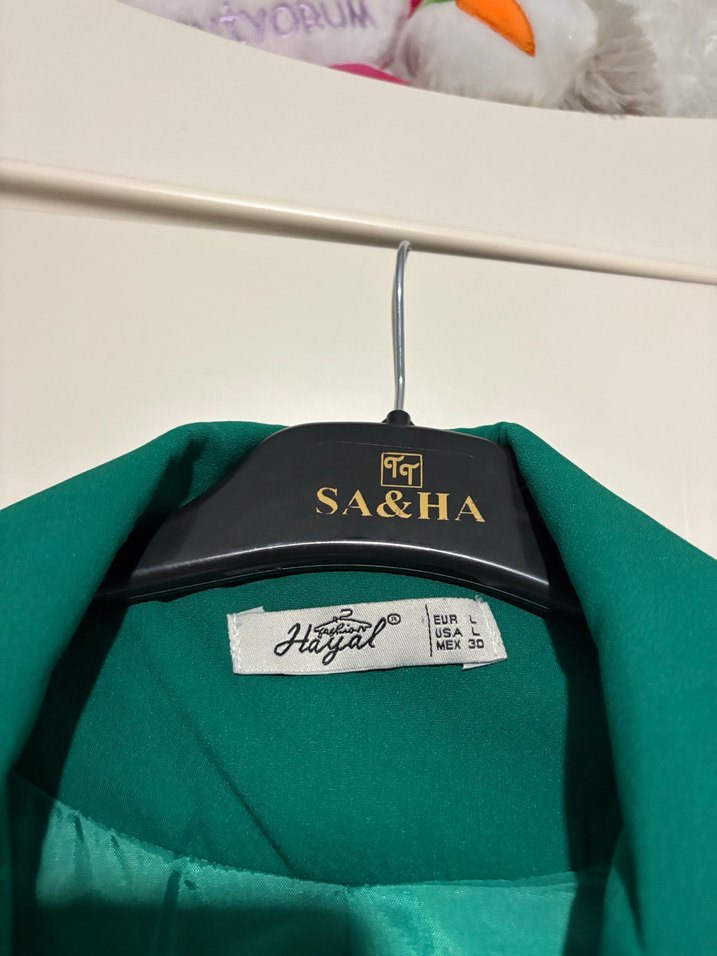 Kadın Yeşil Düğmeli Midi Blazer - Görsel 2