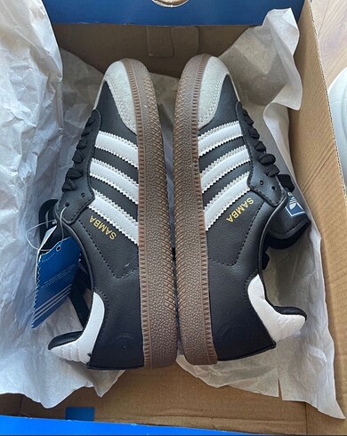 38 Beden siyah Renk Adidas samba spor ayakkabı