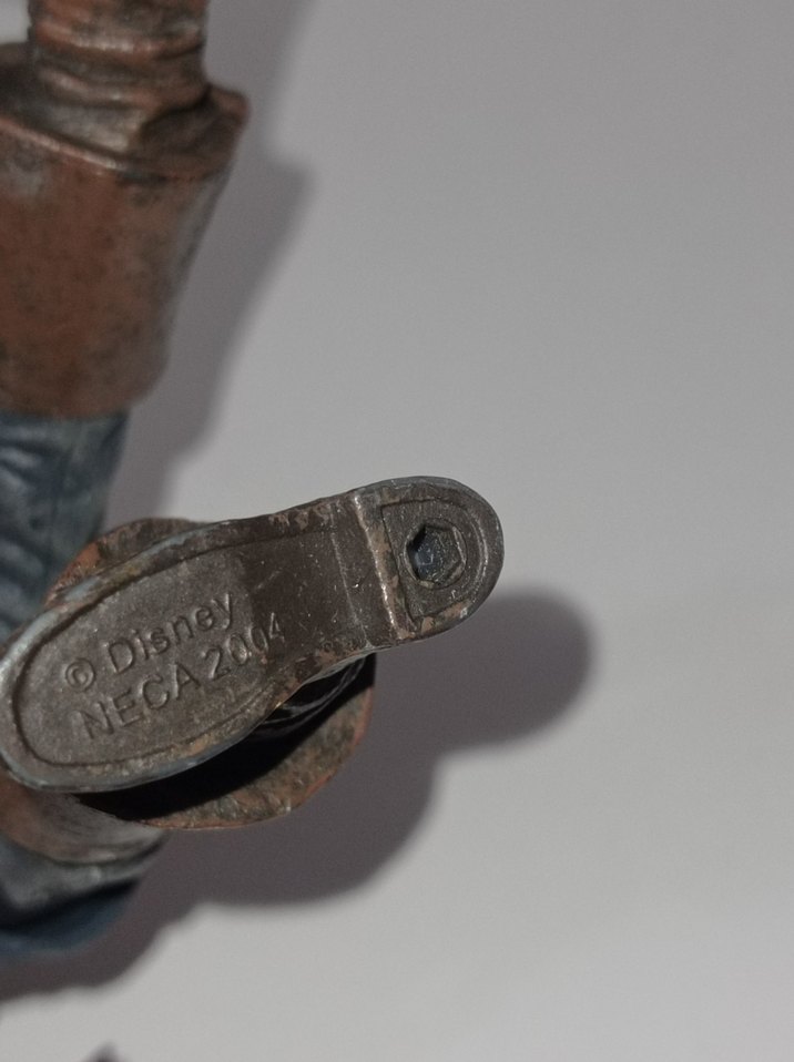 2004 NECA Karayip Korsanlar Zombie Jack Sparrof Figur - Görsel 4