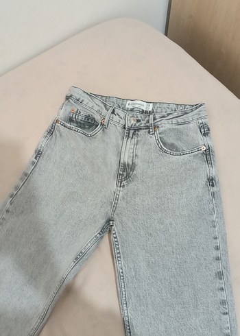 38 Beden Stradivarius d98 gri Jean 38 beden