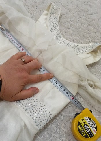 10 Yaş Beden beyaz Renk Uzun elbise kırık beyaz