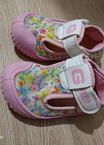 Kız bebek ayakkabı