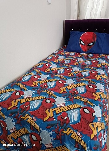 Diğer Spiderman nevresim seti 
